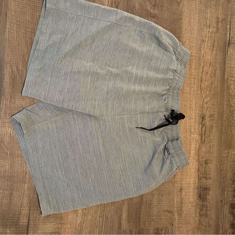 Men’s Hurley shorts